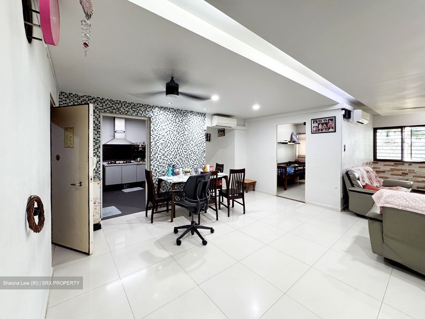 Blk 504A Montreal Drive (Sembawang), HDB Executive #550702771